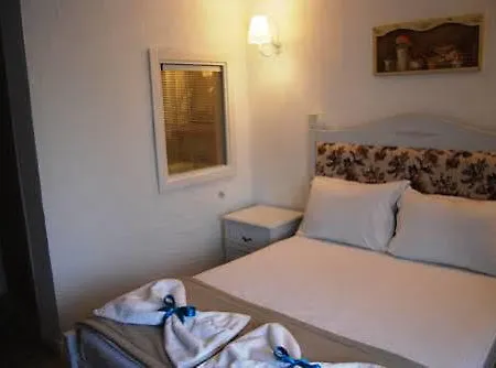 Hotell Tarcin (adults Only) Alaçatı