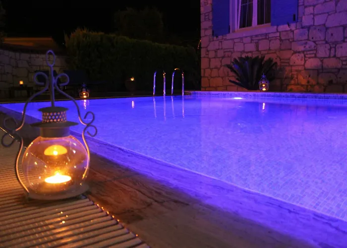 Tarcin (adults Only) Otel Alaçatı